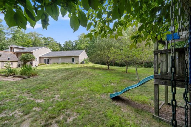 18145 148th Avenue, Spring Lake, MI 49456