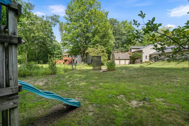 18145 148th Avenue, Spring Lake, MI 49456