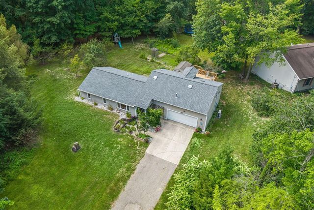 18145 148th Avenue, Spring Lake, MI 49456