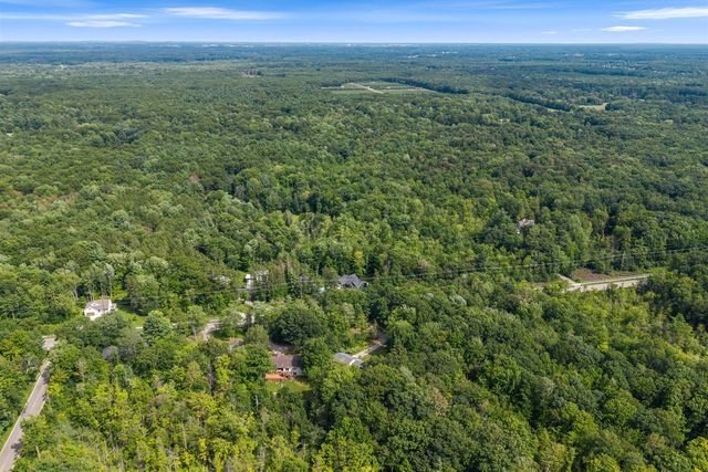 18145 148th Avenue, Spring Lake, MI 49456
