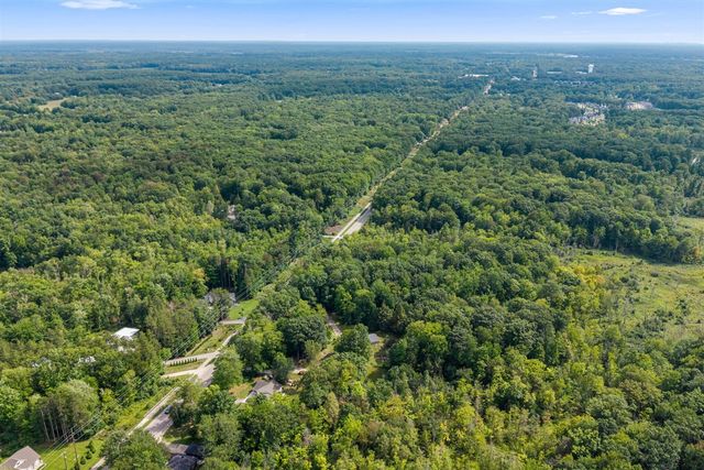 18145 148th Avenue, Spring Lake, MI 49456