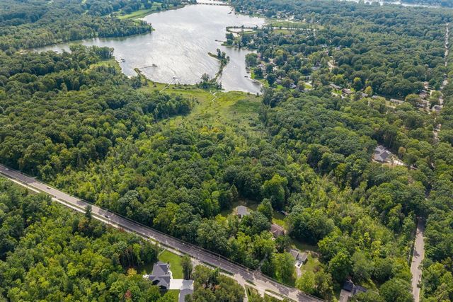 18145 148th Avenue, Spring Lake, MI 49456