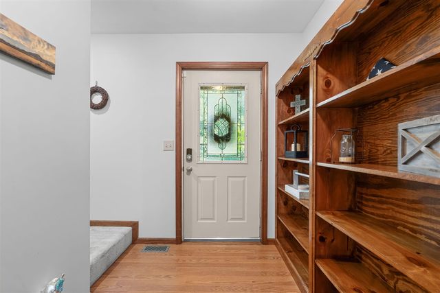 18145 148th Avenue, Spring Lake, MI 49456