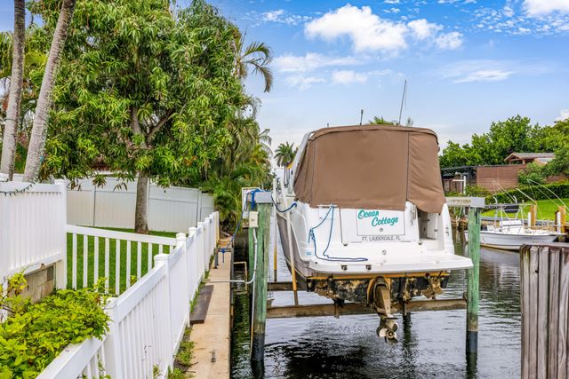 1920 SW 58th Avenue, Plantation, FL 33317