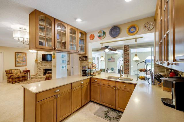 1920 SW 58th Avenue, Plantation, FL 33317