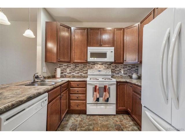 6214 Cedar Park Grv, Colorado Springs, CO 80923