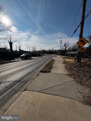 6028-A BELLE GROVE RD, Baltimore, MD 21225