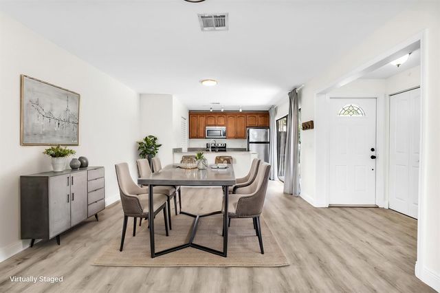 22300 Pineapple Walk Drive, Boca Raton, FL 33433