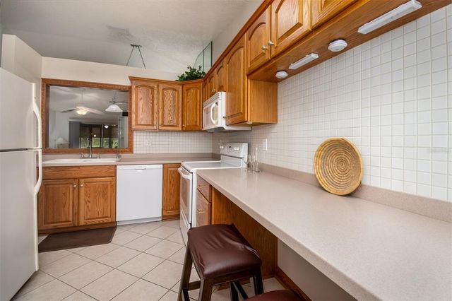3010 BEECHER DRIVE E A, Palm Harbor, FL 34683