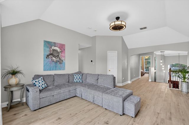 435 Arrowhead Drive, Allen, TX 75002