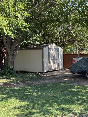 3204 Robin Ridge Road, Oklahoma City, OK 73120