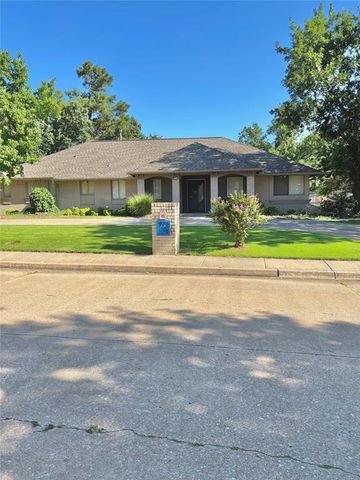 3204 Robin Ridge Road, Oklahoma City, OK 73120