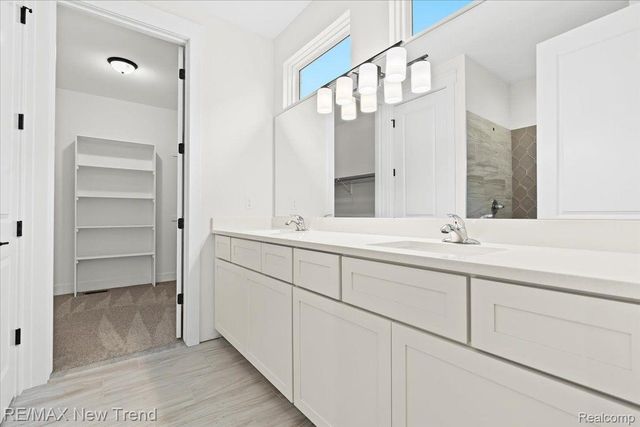 7836 Trailside Court, West Bloomfield Charter Township, MI 48323