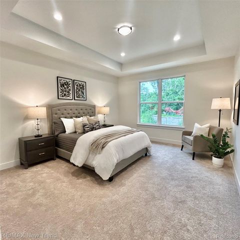 7836 Trailside Court, West Bloomfield Charter Township, MI 48323