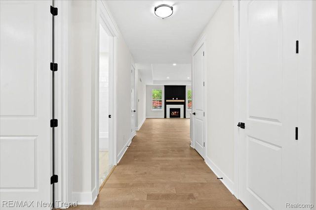 7836 Trailside Court, West Bloomfield Charter Township, MI 48323