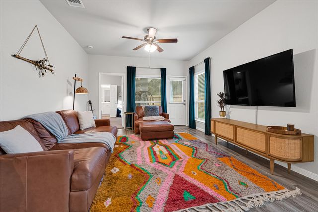 515 Emerald Thicket Lane, Houston, TX 77336