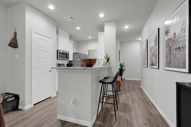 515 Emerald Thicket Lane, Houston, TX 77336