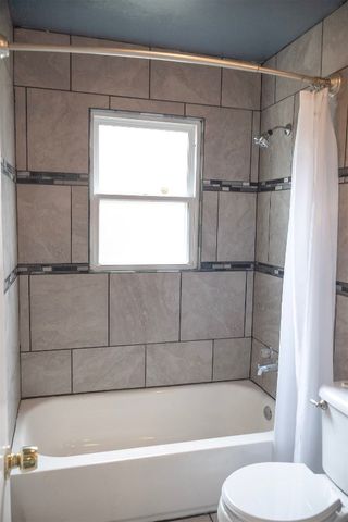204 E Coe Drive, Midwest City, OK 73110