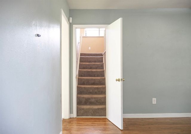 204 E Coe Drive, Midwest City, OK 73110