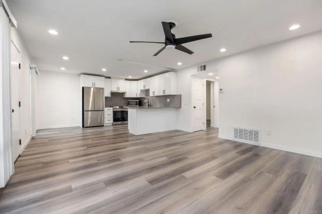 1817 E Grand Avenue 7, Escondido, CA 92027
