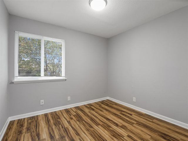 10701 Lanshire DR B, Austin, TX 78758