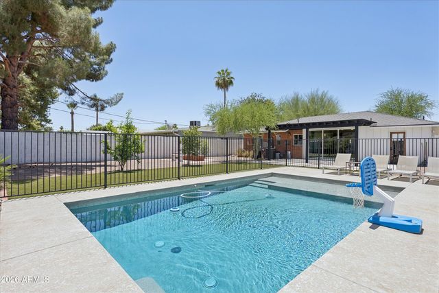 3507 N 26th Place, Phoenix, AZ 85016