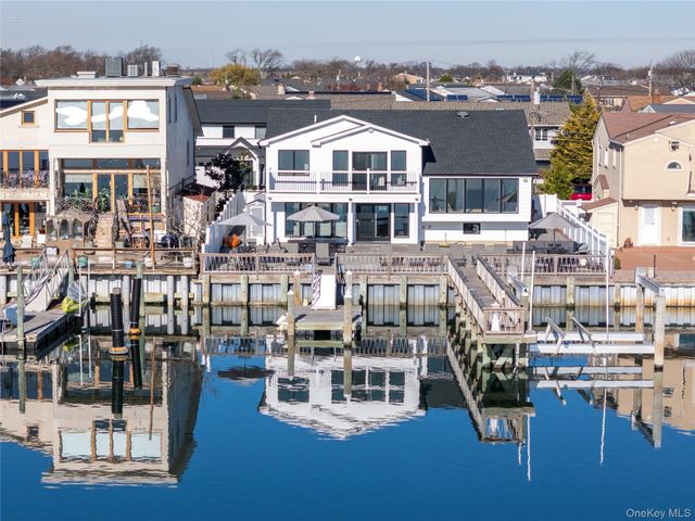 4011 Greentree Drive, Oceanside, NY 11572