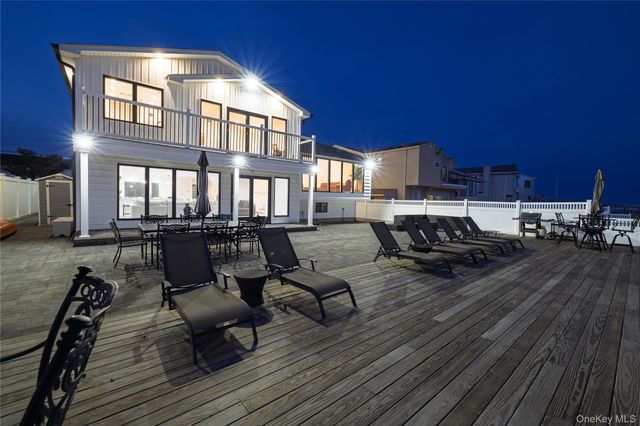 4011 Greentree Drive, Oceanside, NY 11572