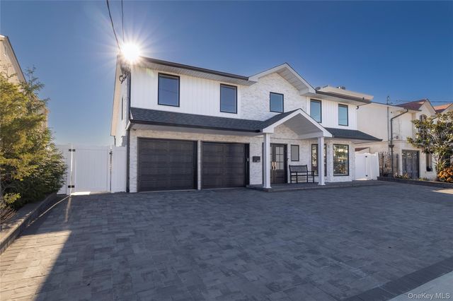 4011 Greentree Drive, Oceanside, NY 11572