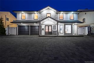 4011 Greentree Drive, Oceanside, NY 11572