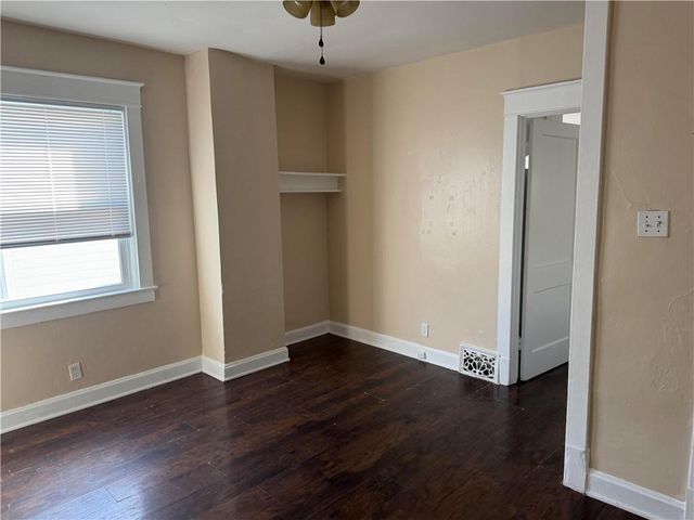 217 N 13th Street N, Kansas City, KS 66102
