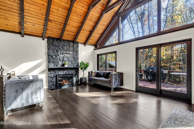 218 Chandler Road, Jackson, NJ 08527