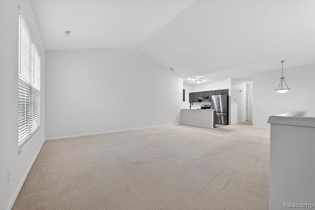 1151 Alameda Boulevard 39, Troy, MI 48085