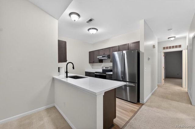 1151 Alameda Boulevard 39, Troy, MI 48085