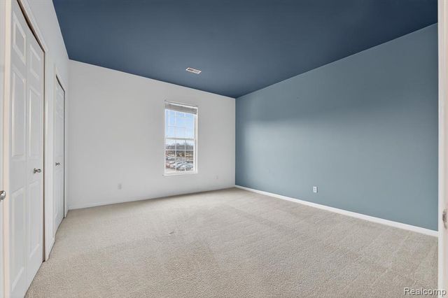 1151 Alameda Boulevard 39, Troy, MI 48085