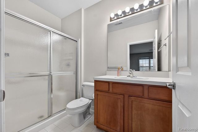 1151 Alameda Boulevard 39, Troy, MI 48085