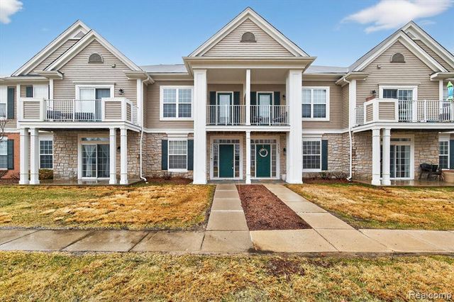 1151 Alameda Boulevard 39, Troy, MI 48085