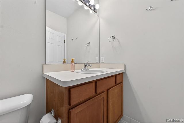 1151 Alameda Boulevard 39, Troy, MI 48085