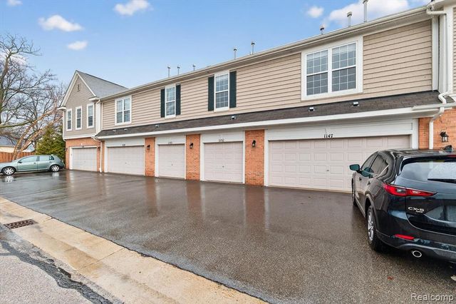 1151 Alameda Boulevard 39, Troy, MI 48085