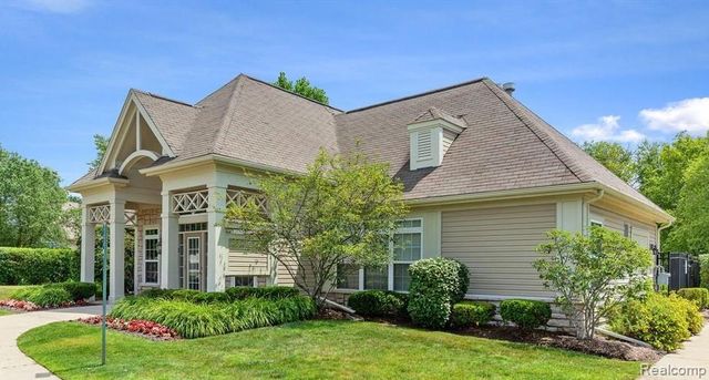 1151 Alameda Boulevard 39, Troy, MI 48085