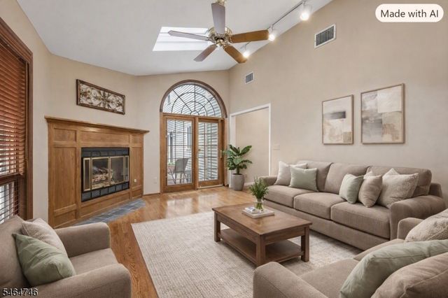 12 Hemlock Ln, Roxbury Twp., NJ 07836