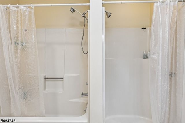 12 Hemlock Ln, Roxbury Twp., NJ 07836