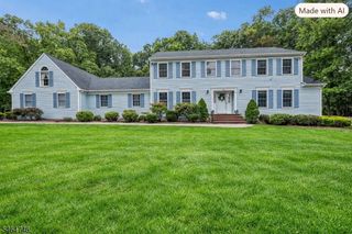 12 Hemlock Ln, Roxbury Twp., NJ 07836