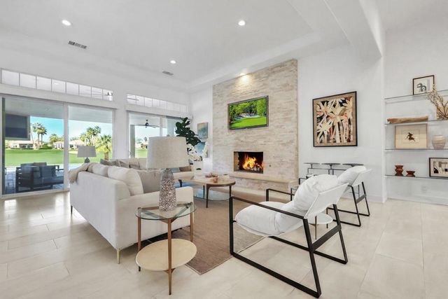 51053 Marbella Court, La Quinta, CA 92253