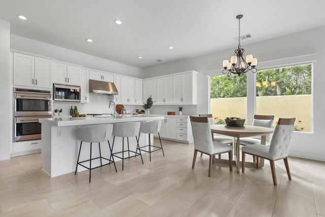 51053 Marbella Court, La Quinta, CA 92253