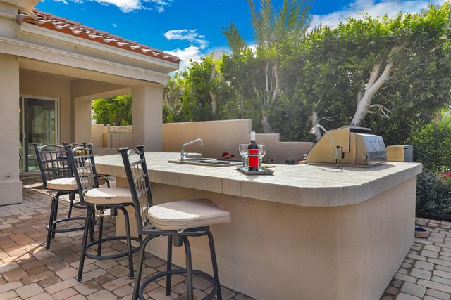 51053 Marbella Court, La Quinta, CA 92253