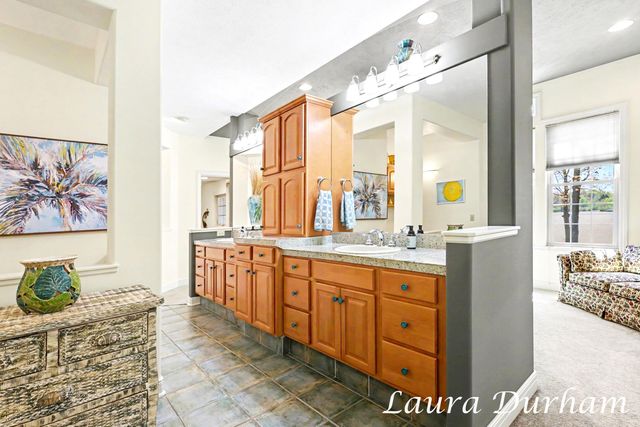 3636 Vienna Stras Street, Laketown Twp, MI 49423