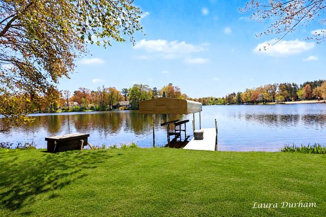 3636 Vienna Stras Street, Laketown Twp, MI 49423