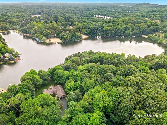 3636 Vienna Stras Street, Laketown Twp, MI 49423
