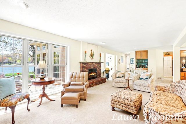 3636 Vienna Stras Street, Laketown Twp, MI 49423